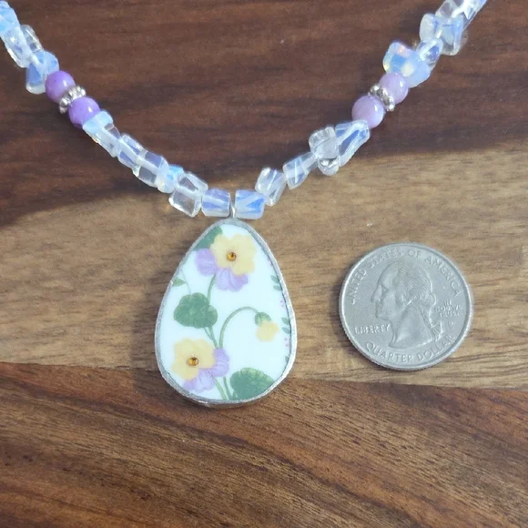 Elegant Floral Broken China Pendant Necklace with Opalite and Purple Accents - Picture 3 of 6
